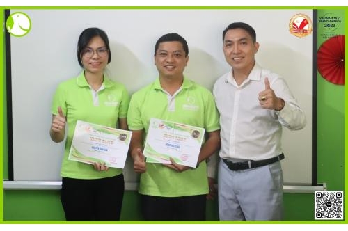 Chúc Mừng Sinh Nhật Nhân Viên Tháng 10 Và Nhân Viên Xuất Sắc Tháng 9 & Quý 3/2025 Chúc Mừng Sinh Nhật Nhân Viên Tháng 10 Và Nhân Viên Xuất Sắc Tháng 9 & Quý 3/2025